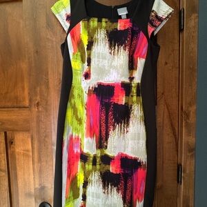 Fitted dress by rabbit rabbit rabbit. Size 12. Vibrant colors. Flattering.